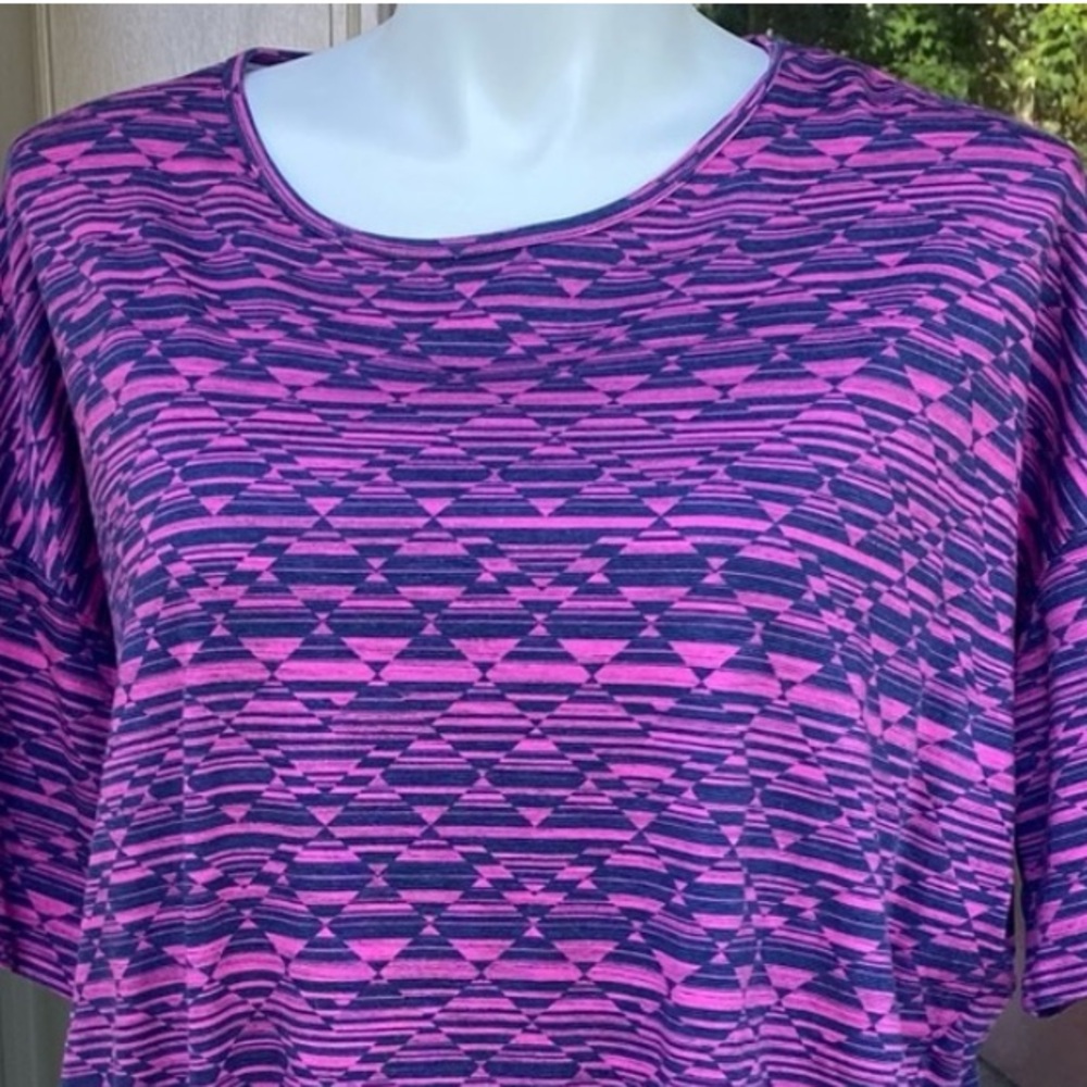 EUC LuLaRoe Irma tunic, XL